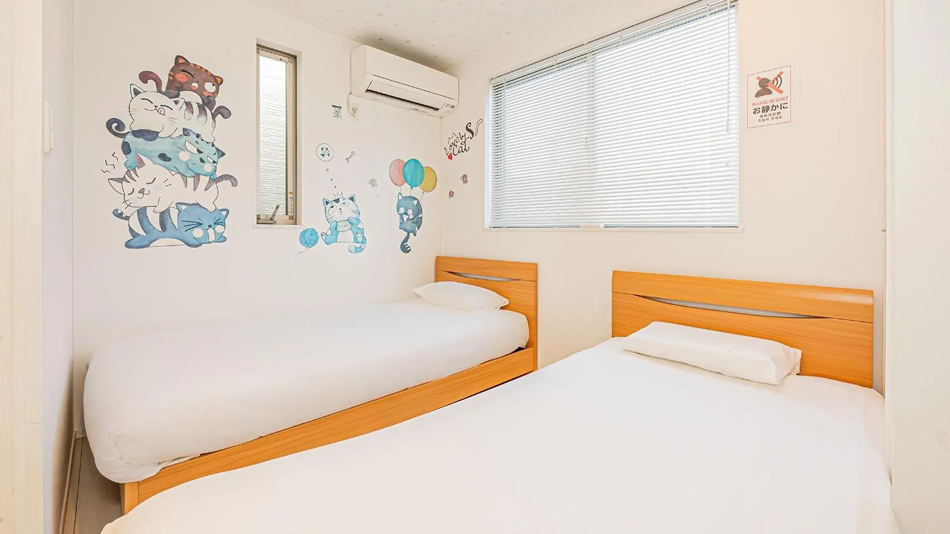 ホテル Skytreestayhotel2鐘ヶ淵駅から徒歩4分天井からskytreeが見えます 東京都 日本